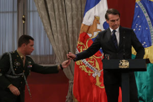 Bolsonaro dijo que el triunfo kirchnerista podría generar una crisis migratoria