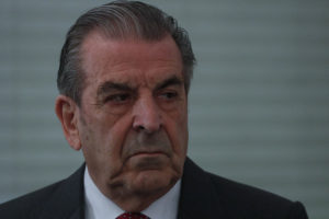 Eduardo Frei responde a autodenuncia de su hermano por estafa: 