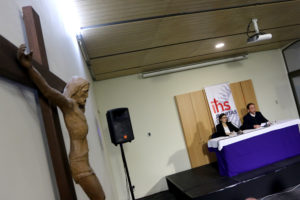 Investigación jesuita revela que Renato Poblete abusó de una niña de 3 años