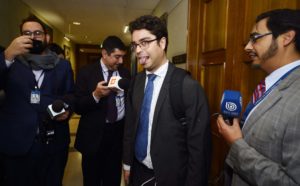 Asesor del diputado Luis Pardo dejó su mochila en la Cámara y provocó operativo del GOPE