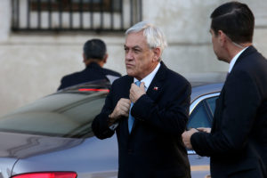 Piñera advierte de efectos en Chile por caída en bolsa argentina