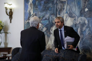 “La gente espera del Parlamento que trabaje