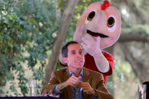 Alcalde Alessandri le dedicó paya a encapuchados