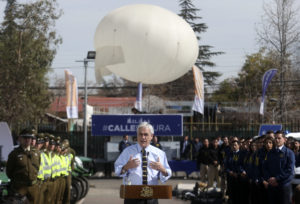 Presidente Piñera presentó globo de televigilancia en el centro de Puente Alto
