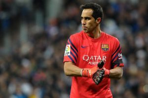 El sentido mensaje de Claudio Bravo a Luis Enrique por la muerte de su hija