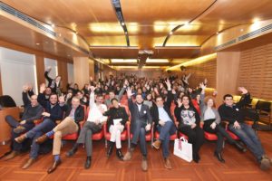 Capacitación que cambia vidas: vecinos de TECHO-Chile reciben 250 Becas de Oficio