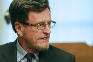 Carlos Larraín no descartó competir con Lavín por Las Condes