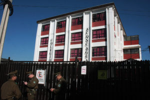 Joven que amenazó con tiroteo en colegio de Quilpué se entregó a Carabineros