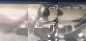 Cámara de seguridad captó balacera que mató a cinco personas en la población Carol Urzúa