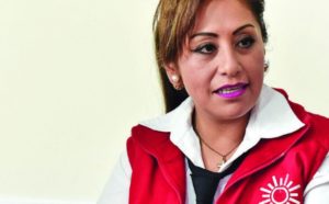 Bolivia: accidente automovilístico deja a candidata presidencial grave y a uno de sus colaboradores muerto