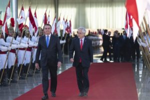 Presidente Piñera llegó enfermo tras su gira internacional