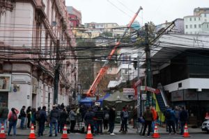 Entregan identidades de tres víctimas del derrumbe en Valparaíso