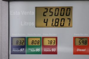 Dónde encontrar la bencina más barata para estas Fiestas Patrias