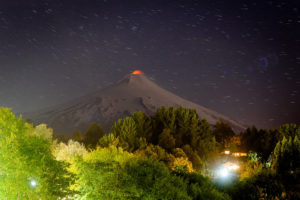 Sernageomin rebaja a alerta amarilla actividad del volcán Villarrica