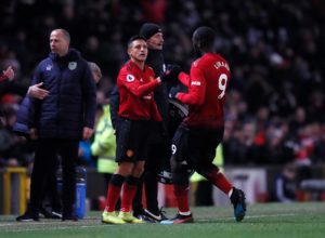 Romelu Lukaku alabó a Alexis: 