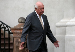 Lagos por acusación de Pinheiro: 