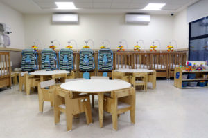 Pedro Sánchez promete guarderías gratis y frenar 