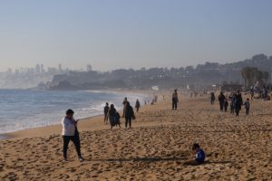 Bienes Nacionales clarificará ley para accesos a las playas en todo el país