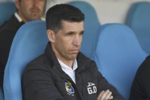 Otro DT menos: Gustavo Díaz deja la banca de Everton de Viña del Mar