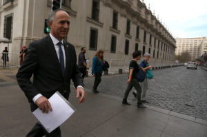 Cancillería por segunda carta de embajador chino: “La visita de Bellolio fue un paso temerario”