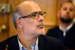 Rodrigo Valdés y proyecto 40 horas: 