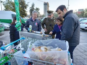 Seremi de Salud RM lideró retención de carros de comida ambulante