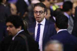 Reforma de pensiones: diputados DC buscan que pensionados puedan retirar fondos para pagar crédito hipotecario