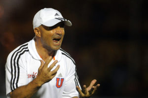 Sampaoli recuerda a jugador de la U que hizo debutar a los 15 años