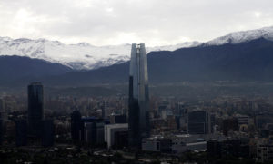 Encuesta Criteria: 66% cree que el crecimiento económico beneficia a los más ricos