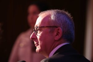 Frédéric Chambert presentó su renuncia como director del Teatro Municipal