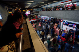 Fiestas Patrias: anuncian recorridos especiales y extensión horaria en Metro