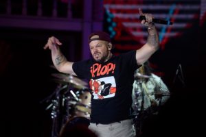 VIDEO | La irónica respuesta de Residente a reggaetoneros que se manifestaron contra los Latin Grammy