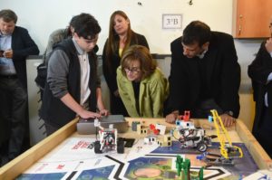 Chile en la IV Revolución Industrial: Mineduc lanza 