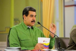 Maduro ordena ejercicios militares en la frontera con Colombia por reactivación de las FARC