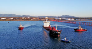 Armada refrenda Certificado de Seguridad de Operación del Terminal Marítimo de ENAP en Quintero