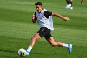 Alexis debutaría en Inter de Milán enfrentando a Udinese