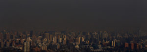 Disminuyen alertas ambientales y episodios críticos de contaminación en la Región Metropolitana