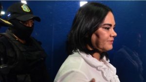 Condenan a 58 años de cárcel a la ex primera dama de Honduras por corrupción