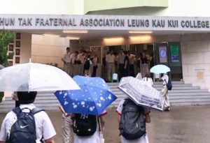 Aumenta la tensión: manifestantes de Hong Kong llaman a huelga general