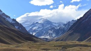 Encuentran muerto a excursionista desaparecido tras avalancha en Los Andes