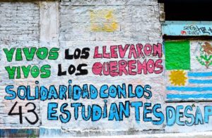 Matanza de Ayotzinapa: juez libera a 24 policías inculpados en la desaparición de 43 estudiantes