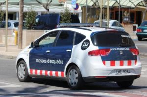 Detienen a hombre que grabó y dejó morir a su pareja mientras sufría una hipoglucemia