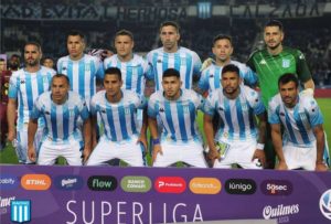 Arias figura y Díaz criticado: el dispar presente de los chilenos de Racing