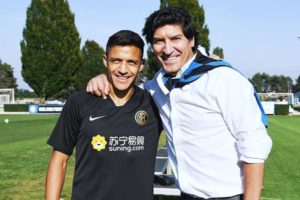 Iván Zamorano y el presente de Alexis en el Inter: 