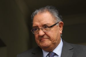 “Hay un mínimo de lealtad”: Huenchumilla se suma a críticas contra Pepe Auth