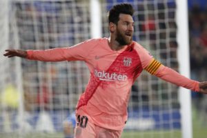 Lionel Messi recibe su sexta Bota de Oro como máximo goleador de Europa