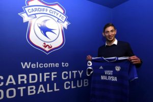 Cardiff apela al TAS decisión de FIFA de pagar parte del traspaso de Emiliano Sala