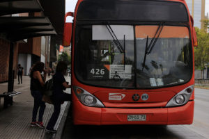 Panel de Expertos decreta nueva alza en transporte público de Santiago