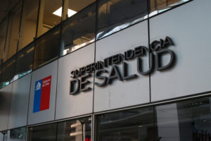 Detectan irregularidades en entrega de medicamentos Auge en Isapres