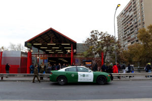 Detienen a 4 estudiantes tras nuevo episodio de evasión masiva en el Metro